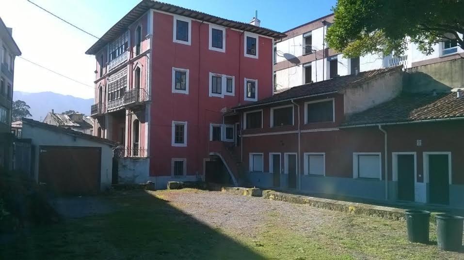 Albergue La Casona Del Peregrino يانس المظهر الخارجي الصورة