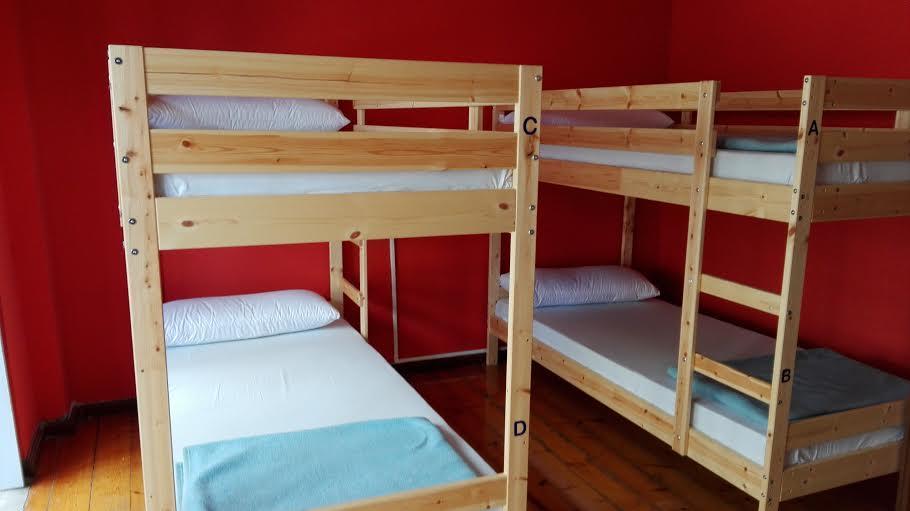 Albergue La Casona Del Peregrino يانس المظهر الخارجي الصورة